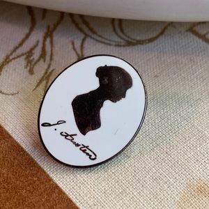 Jane Austin collectable pin. 3/4” x 1/2”. Black & white